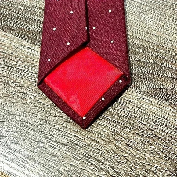 BIRDY GREY Burgundy White Dots Narrow Mens Neck Tie Length 58” Width 2 1/2” - Picture 3 of 3